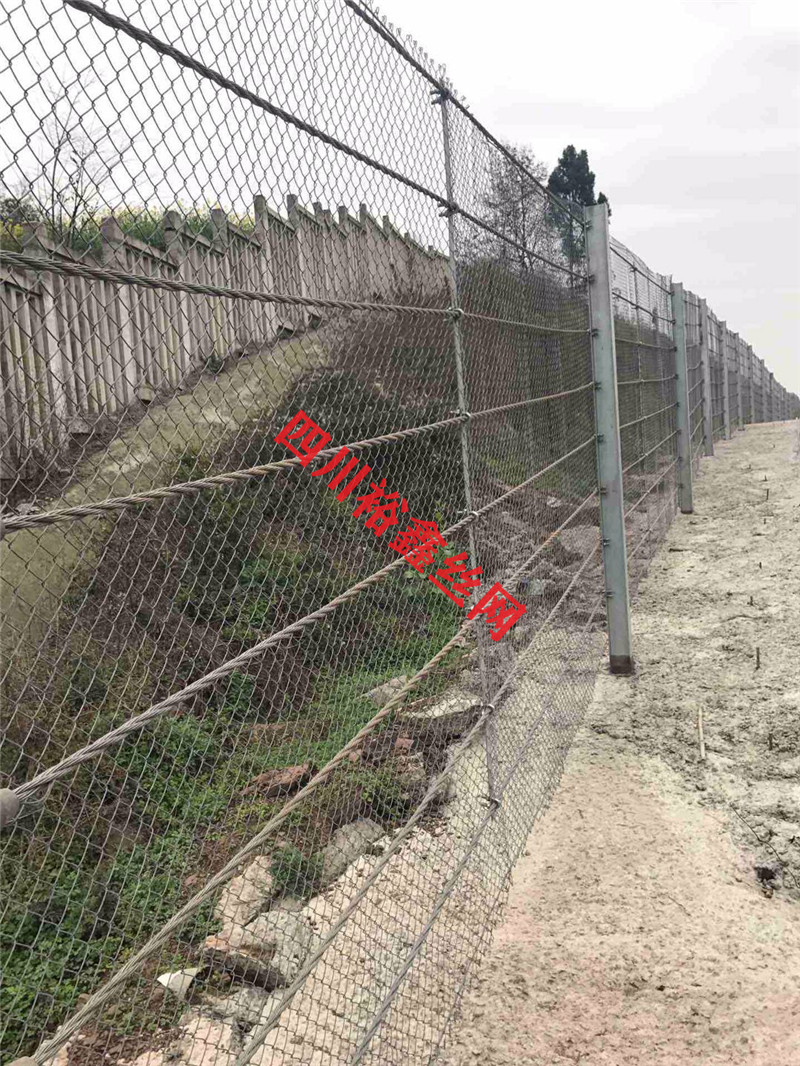 攬索護欄